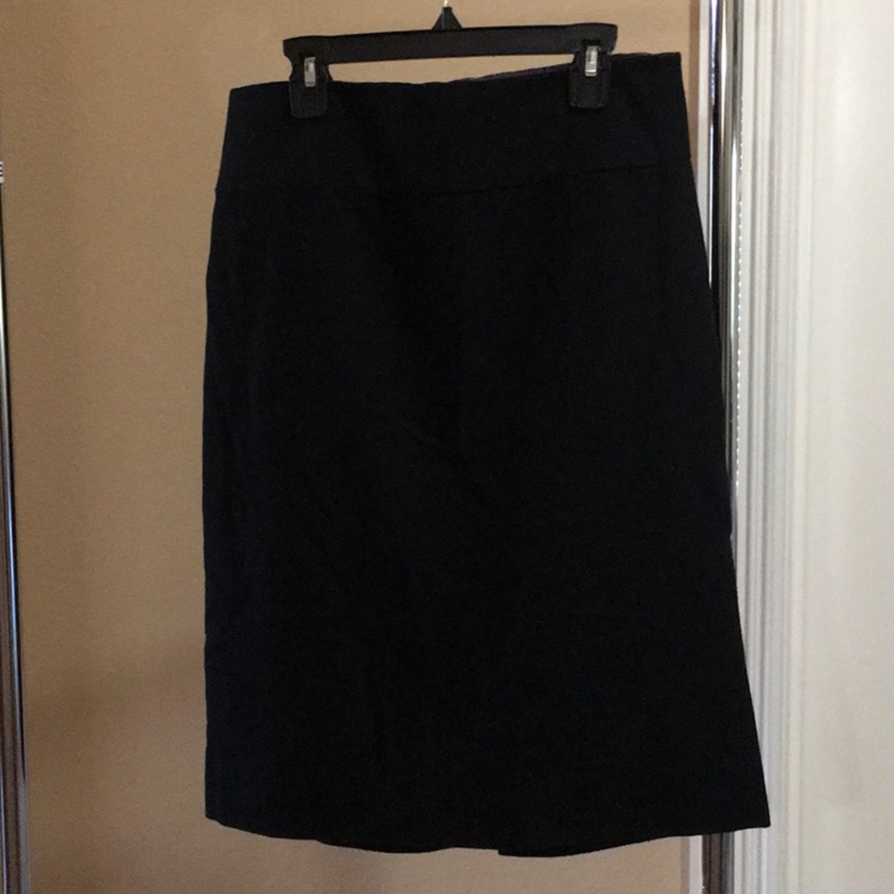 Black skirt